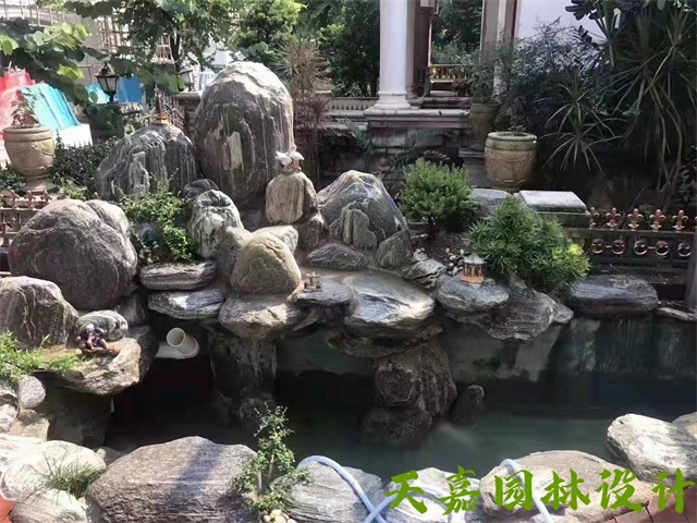 海陵小型庭院假山鱼池